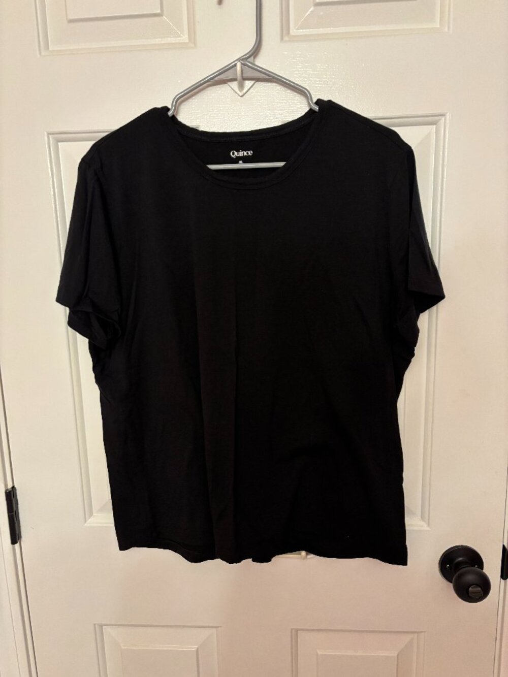 Set of Two 100% Merino Wool Quince Tee Shirts - One Black, One Gray Size XL - Picture 4 of 7